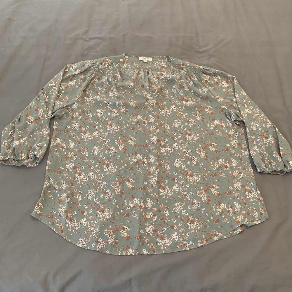 Monday Fun 3/4 Sleeve Gray Floral Blouse Size 2X‎ Work Casual Boho Fun!